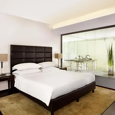 Sheraton & Hotel 5*