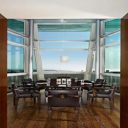 Sheraton & Hotel Porto