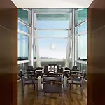 Sheraton & Szálloda 5*
