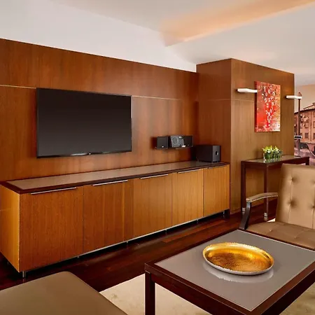 Hotel Sheraton &
