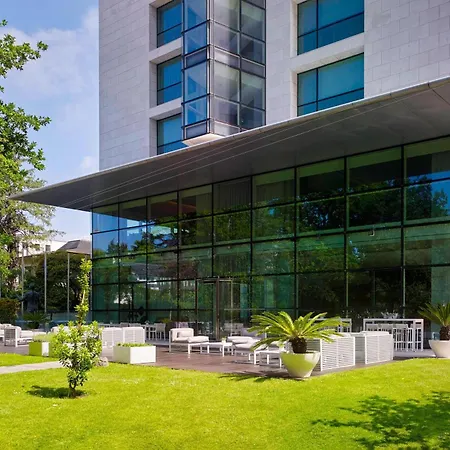 Sheraton & Отель 5*