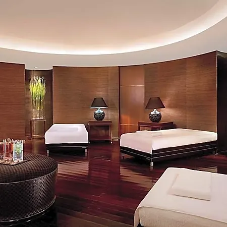Sheraton & Ξενοδοχείο 5*