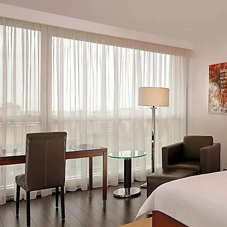 Sheraton & Ξενοδοχείο