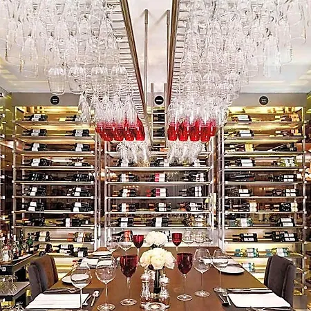Sheraton & Ξενοδοχείο 5*