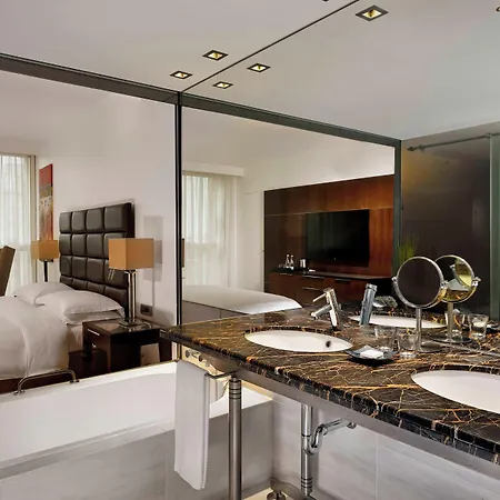 Sheraton & فندق