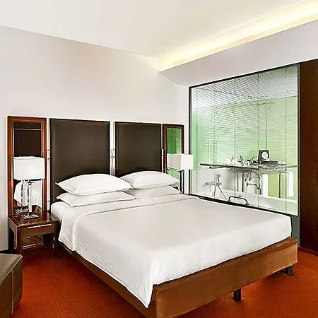 Sheraton & Porto