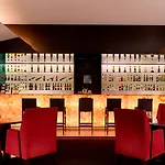 Sheraton & Oporto