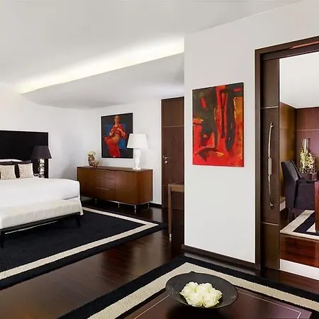 Sheraton & 5* Oporto