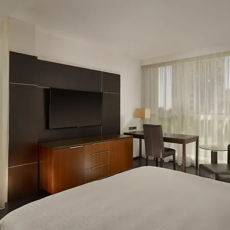 波尔图喜来登水疗酒店 5*