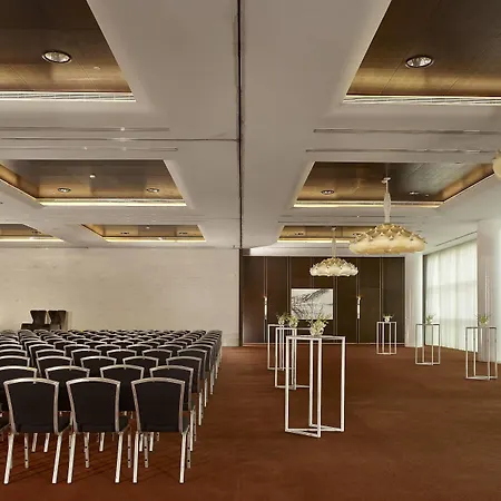 Sheraton & Hotel 5*