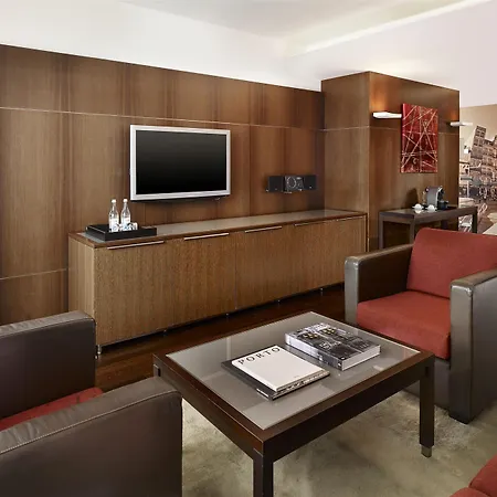 波尔图喜来登水疗酒店 5*